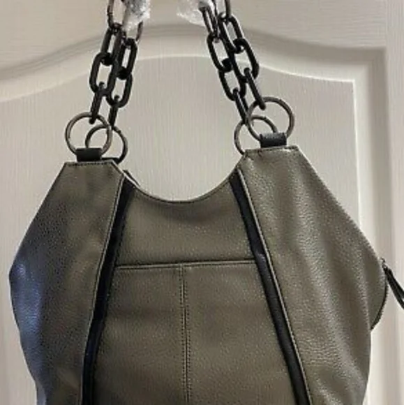 Kenny loves Penny Purse - Picture 9 of 13